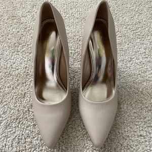 Dream Pairs Nude Heel